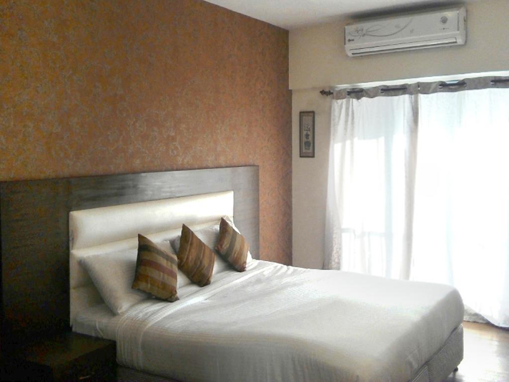 Laurent & Benon Suites, Navi Mumbai Exteriör bild